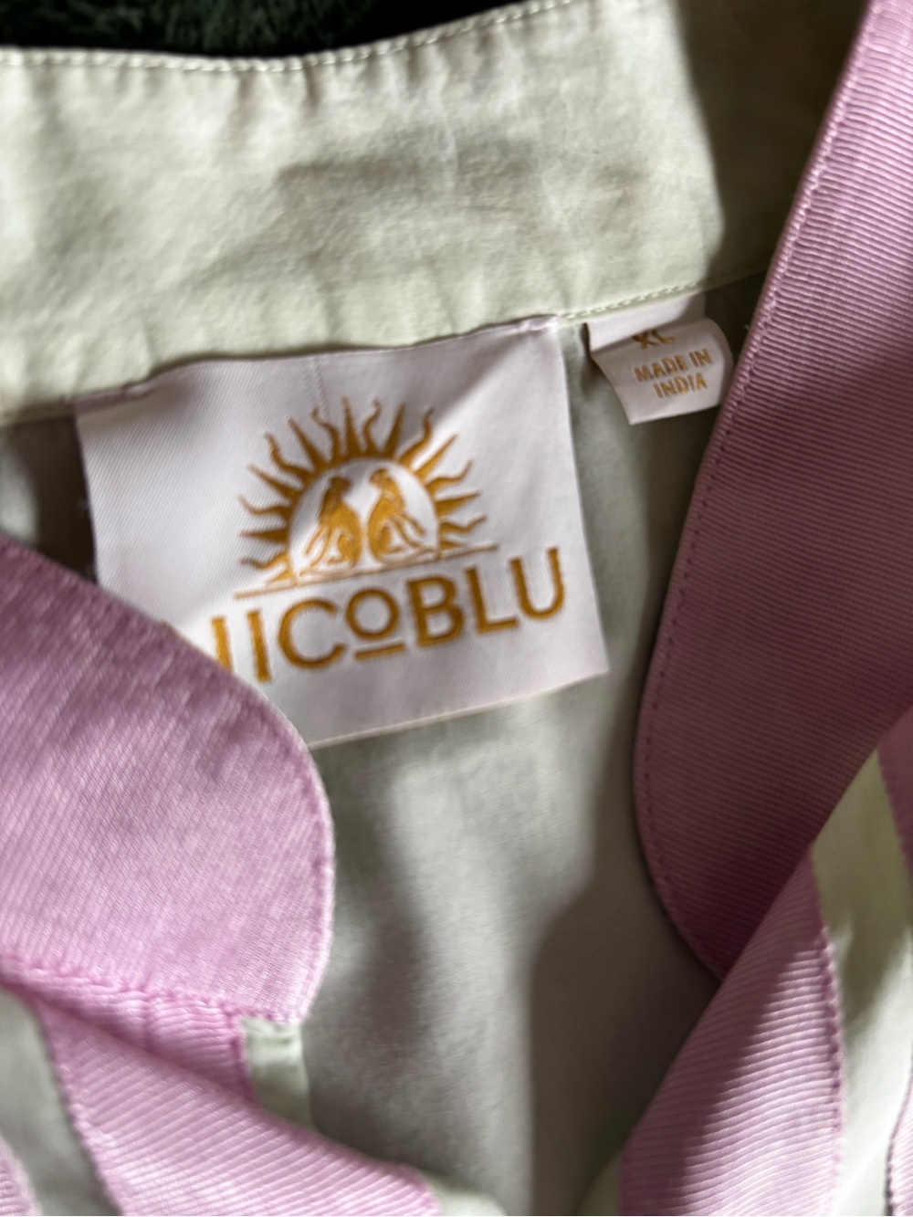 NICOBLU Capri Tunic in Ambrosia Green and Blush Pink Trim - Picture 5 of 7